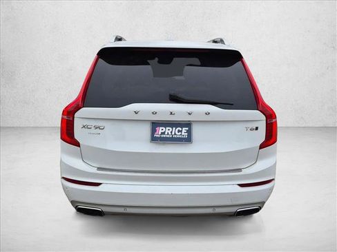 Used 2018 Volvo XC90 T6 Momentum w/ Convenience Package AWD/4WD image 6