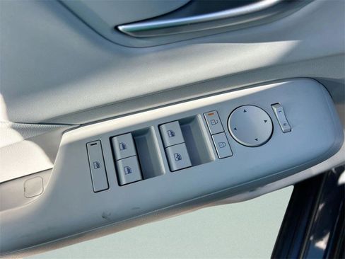 New 2026 Hyundai Kona SEL Premium image 23