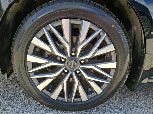 Certified 2023 Nissan Altima 2.5 SV image 8