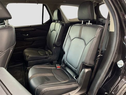 Used 2024 Honda Pilot EX-L image 23