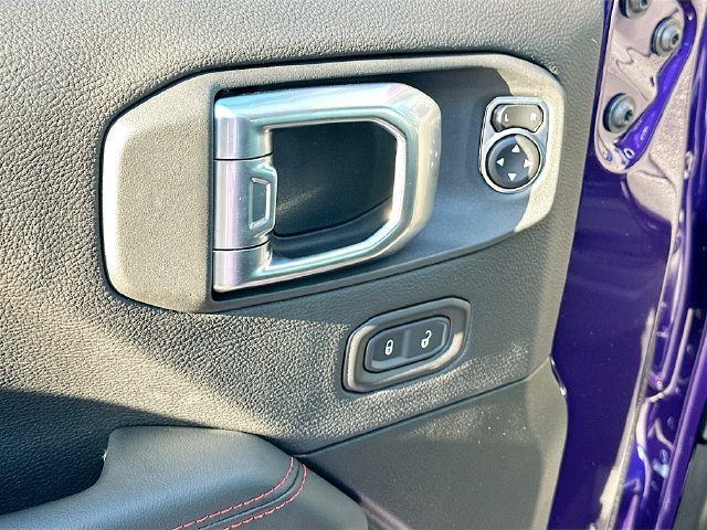 New 2026 Jeep Gladiator Rubicon w/ Safety Group AWD/4WD image 12