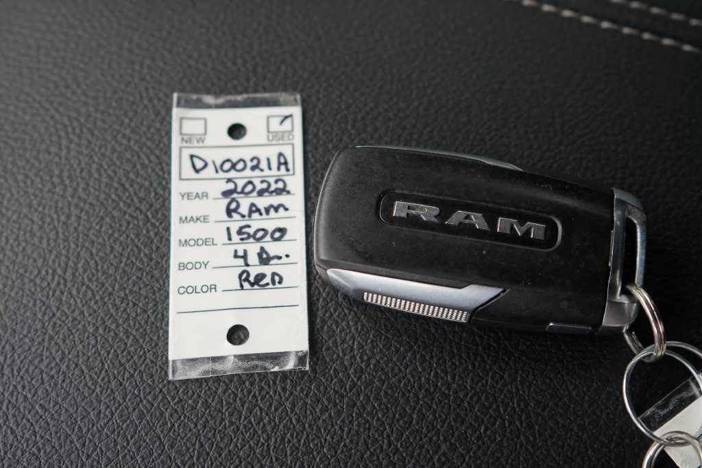 Used 2022 RAM 1500 Big Horn AWD/4WD image 36