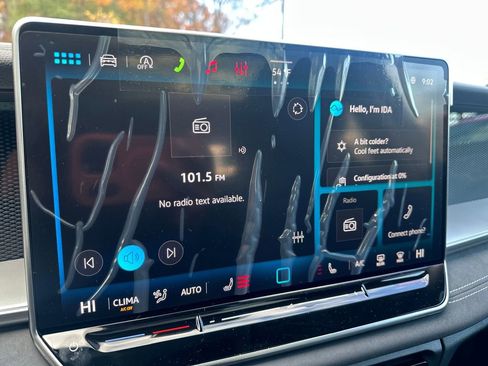 New 2026 Volkswagen Tiguan SE image 9