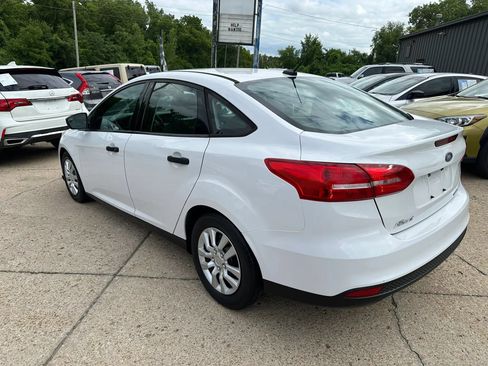 Used 2015 Ford Focus S FWD image 5