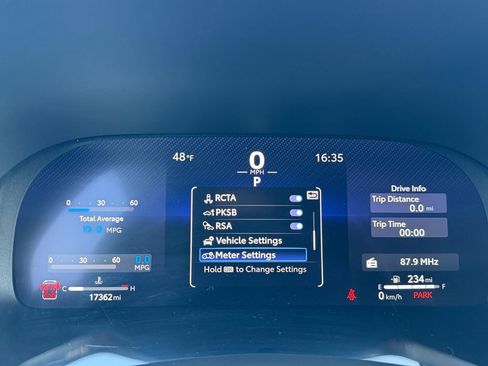 Used 2023 Toyota Highlander Platinum image 20