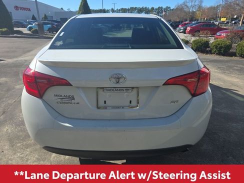 Used 2018 Toyota Corolla L image 7