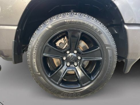Used 2022 RAM 1500 Big Horn AWD/4WD image 9