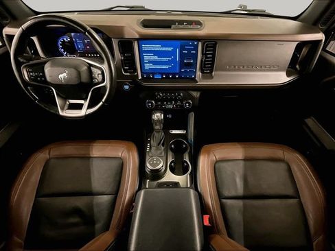Used 2021 Ford Bronco Outer Banks AWD/4WD image 14