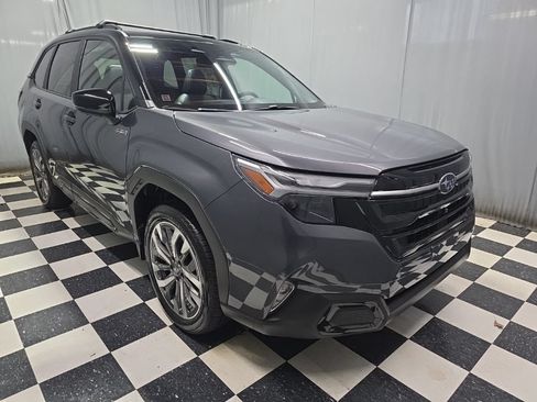 New 2025 Subaru Forester Touring w/ Touring Package AWD/4WD image 3