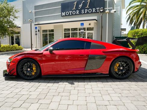 Used 2017 Audi R8 V10 plus w/ 20" Wheel Package AWD/4WD image 16