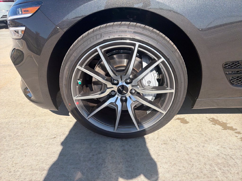 New 2027 Genesis G70 2.5T RWD image 9