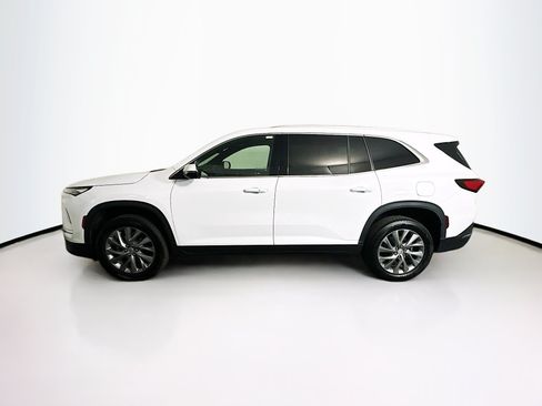 Used 2025 Buick Enclave Preferred FWD image 4