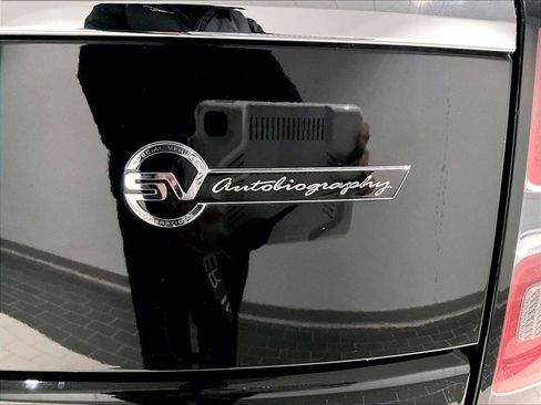 Used 2021 Land Rover Range Rover SV Autobiography Dynamic image 30