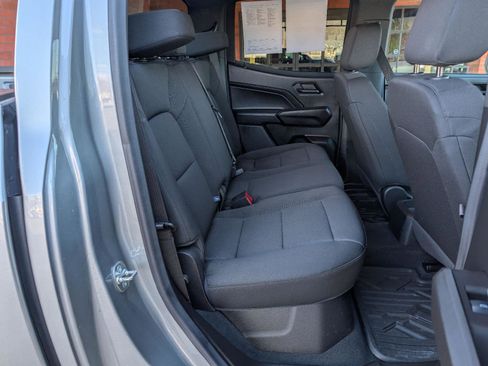 Used 2024 Chevrolet Colorado W/T image 21