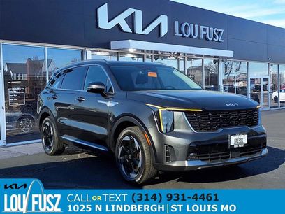 Used 2025 Kia Sorento EX