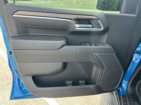 Used 2023 Chevrolet Silverado 1500 LT RWD image 18