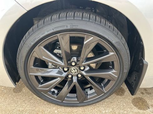 Certified 2025 Toyota Corolla SE image 7