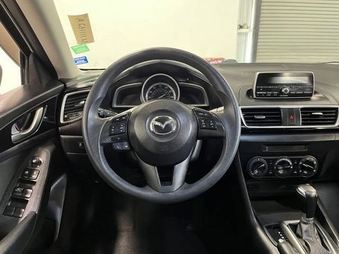 Used 2014 MAZDA MAZDA3 i Sport FWD image 21