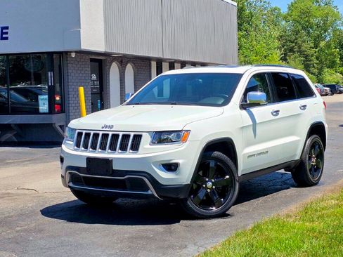 Used 2014 Jeep Grand Cherokee Limited AWD/4WD image 2
