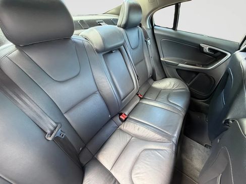 Used 2014 Volvo S60 T5 AWD/4WD image 18