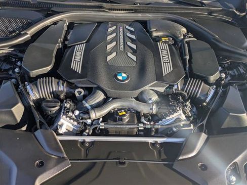 Certified 2023 BMW M550i xDrive image 22