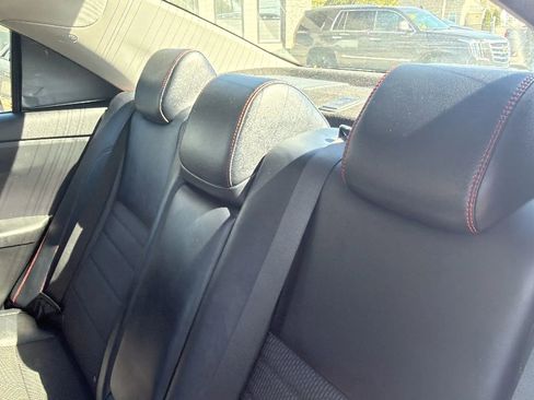 Used 2017 Toyota Camry SE FWD image 19