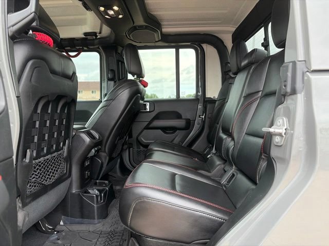 Used 2020 Jeep Gladiator Rubicon w/ Dual Top Group AWD/4WD image 36