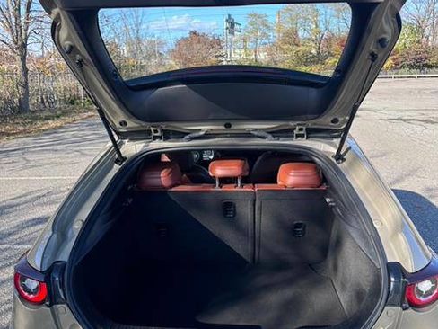 Used 2024 MAZDA MAZDA3 s image 16