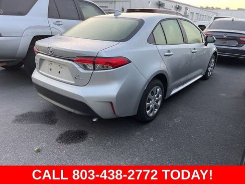 Used 2026 Toyota Corolla LE image 2