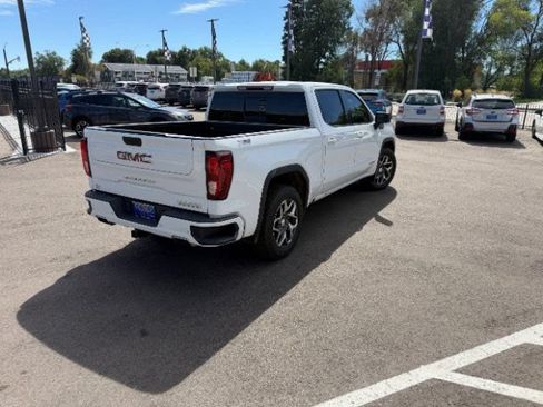 Used 2021 GMC Sierra 1500 Elevation w/ Preferred Package AWD/4WD image 13