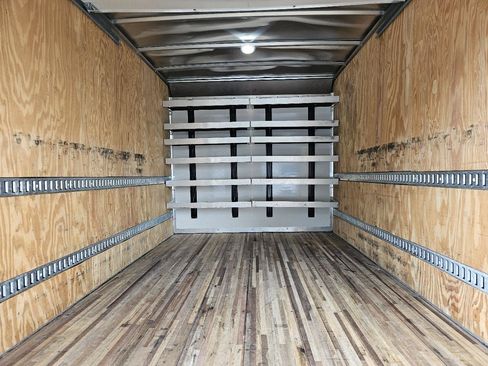 Used 2022 Ford E-450 and Econoline 450 Super Duty w/ Power Windows & Locks Group RWD image 16