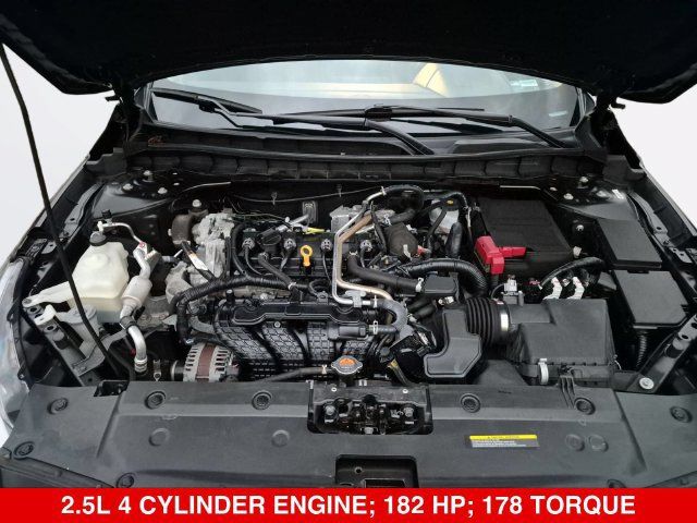 Certified 2021 Nissan Altima 2.5 SR w/ SR Premium Package AWD/4WD image 40