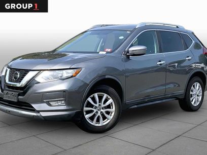 Used 2018 Nissan Rogue SV