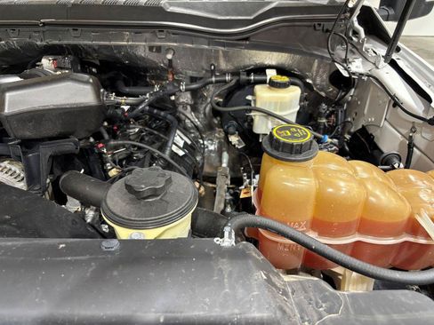 Used 2017 Ford F250 XL w/ Power Equipment Group AWD/4WD image 25