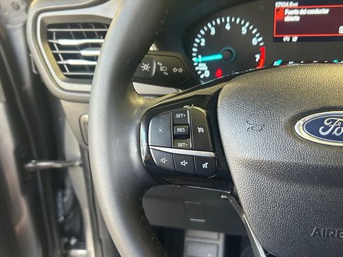 Certified 2022 Ford Escape SEL image 38