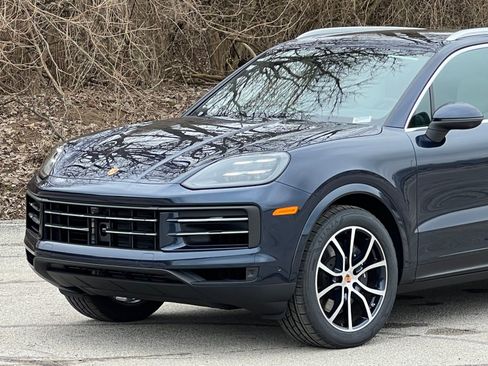 New 2026 Porsche Cayenne image 11