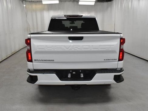 Used 2022 Chevrolet Silverado 1500 Custom w/ Safety Confidence Package image 6