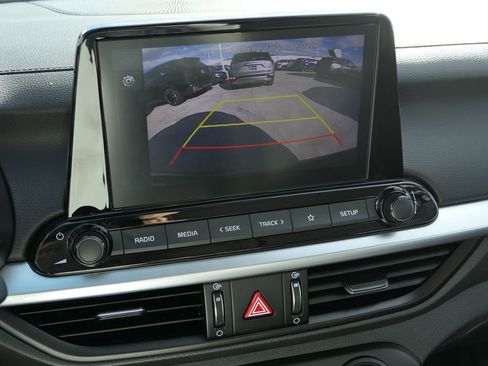 Used 2024 Kia Forte LXS w/ LXS Technology Package image 19