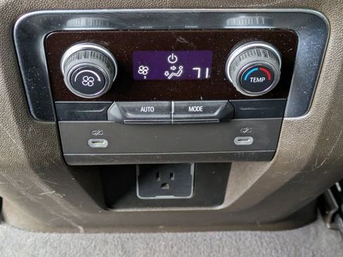 Used 2024 Chevrolet Tahoe LT image 16