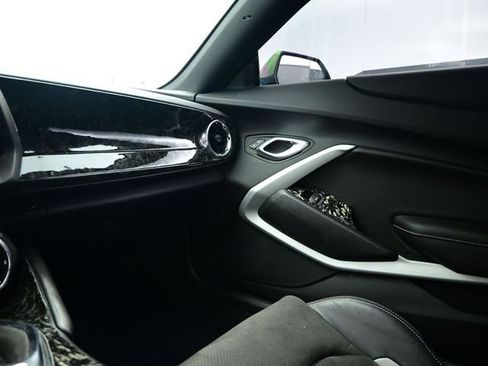 Used 2022 Chevrolet Camaro SS image 36