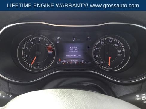 Used 2023 Jeep Cherokee Altitude Lux AWD/4WD image 26