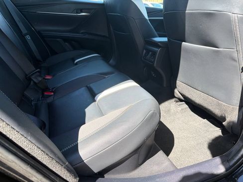 Used 2025 Toyota Camry SE FWD image 14