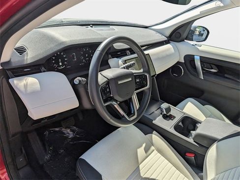 Used 2024 Land Rover Discovery Sport S image 17