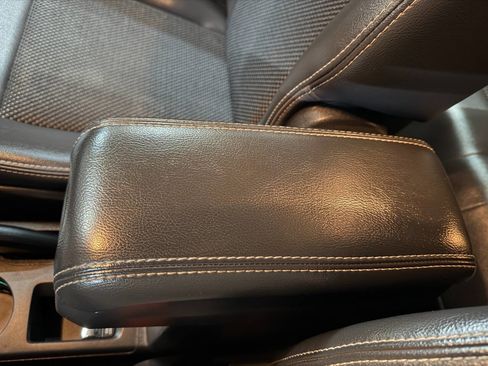 Used 2014 Jeep Compass Latitude image 38