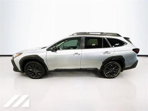Certified 2023 Subaru Outback Onyx Edition image 8