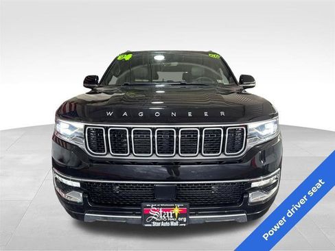 Used 2024 Jeep Wagoneer Series III AWD/4WD image 2