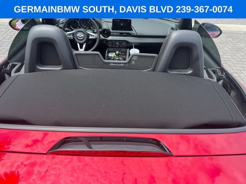 Used 2021 MAZDA MX-5 Miata Sport RWD image 13