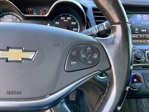 Used 2017 Chevrolet Impala Premier image 11