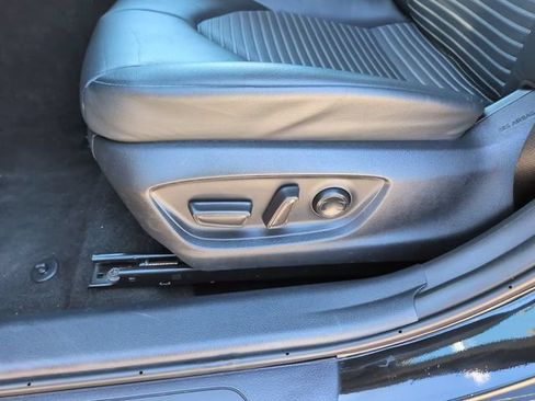 Used 2024 Toyota Camry SE FWD image 13