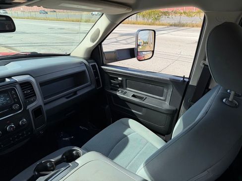 Used 2016 RAM 3500 Tradesman w/ Chrome Appearance Group image 14